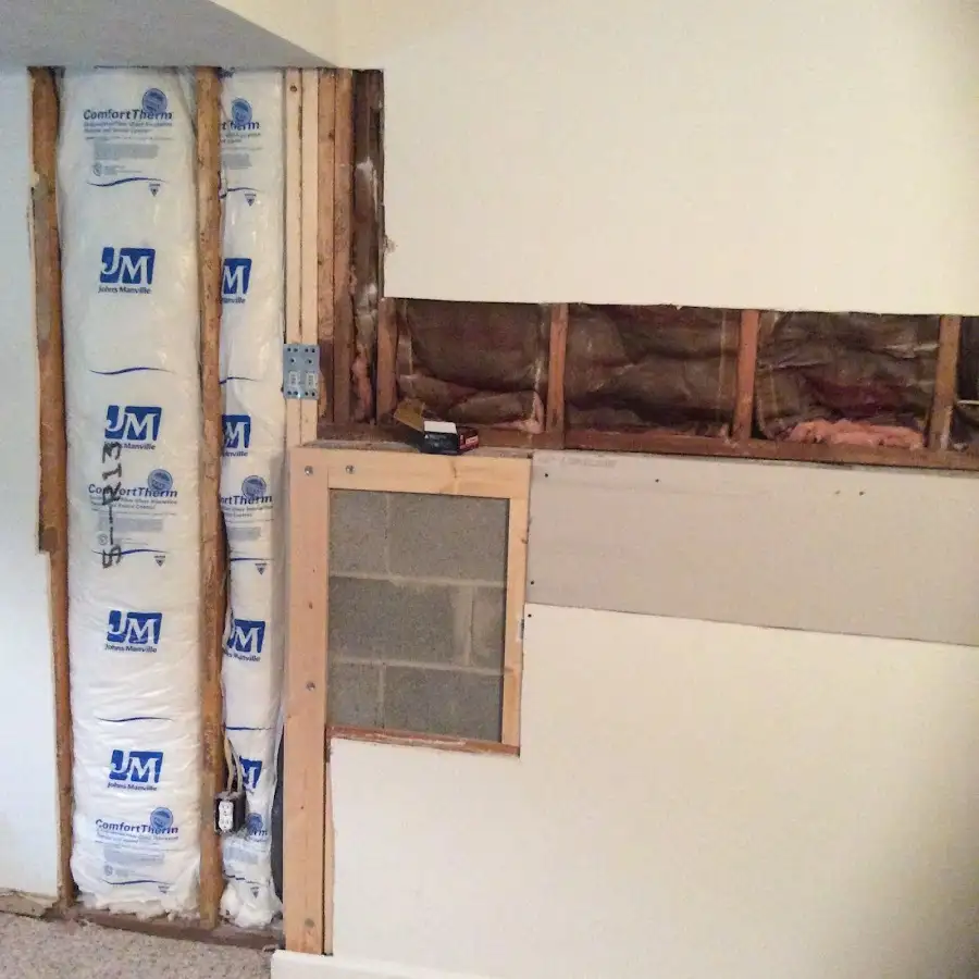 Wall insulation replacement during Structural Drying in Searcy